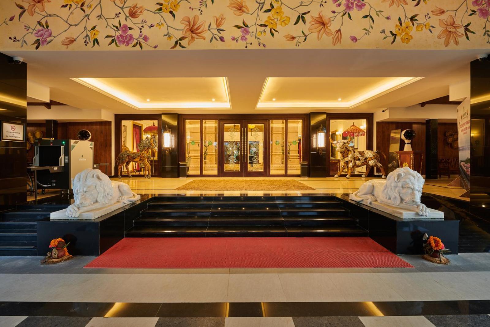 Mayfair Lake Resort Raipur  Exterior photo