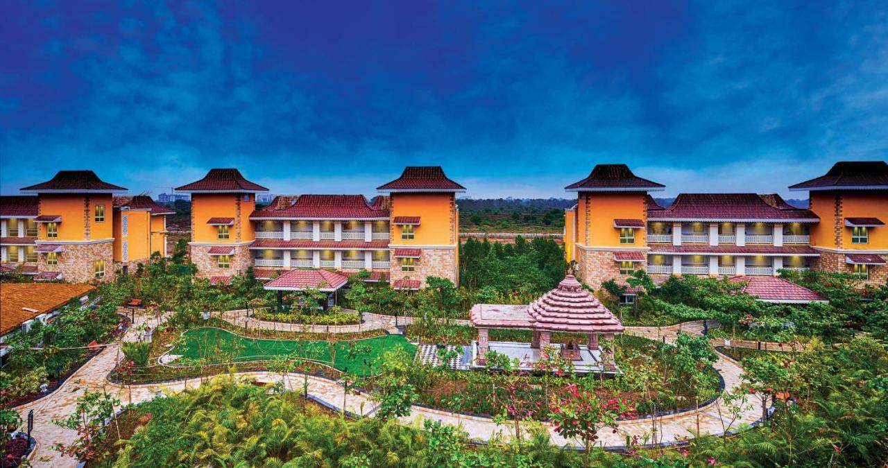 Mayfair Lake Resort Raipur  Exterior photo