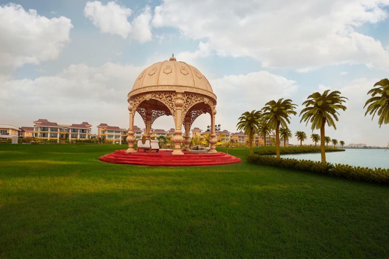 Mayfair Lake Resort Raipur  Exterior photo
