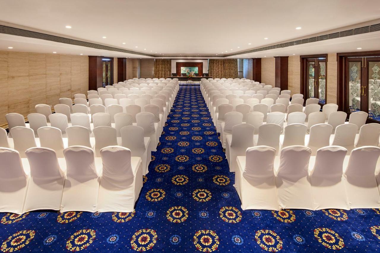 Mayfair Lake Resort Raipur  Exterior photo
